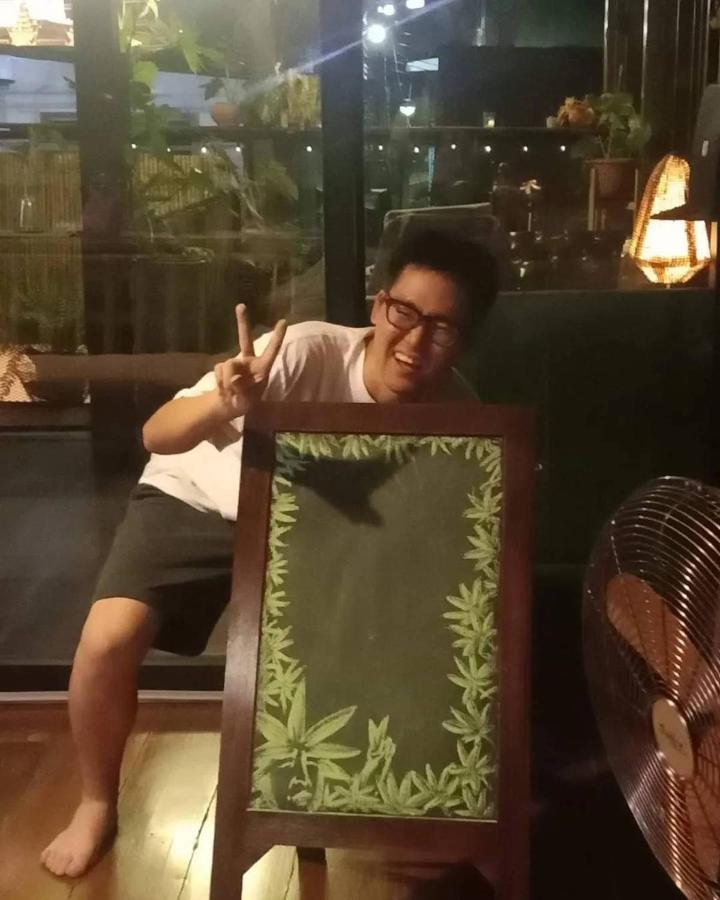 Non House Bangkok บ้านนอนโฮสเทล Esterno foto